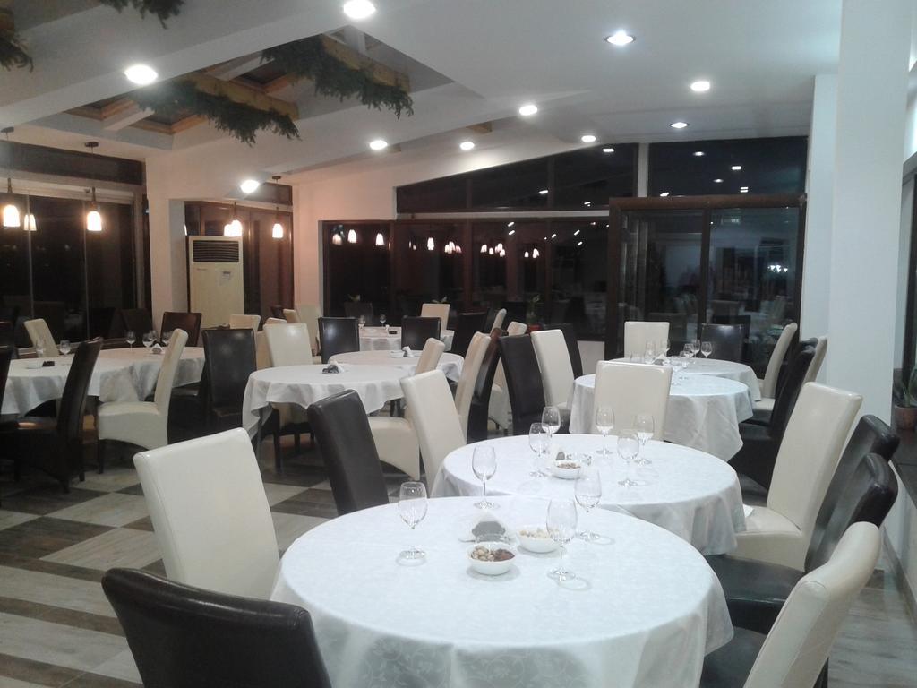 Hotel Zada Predeal Esterno foto