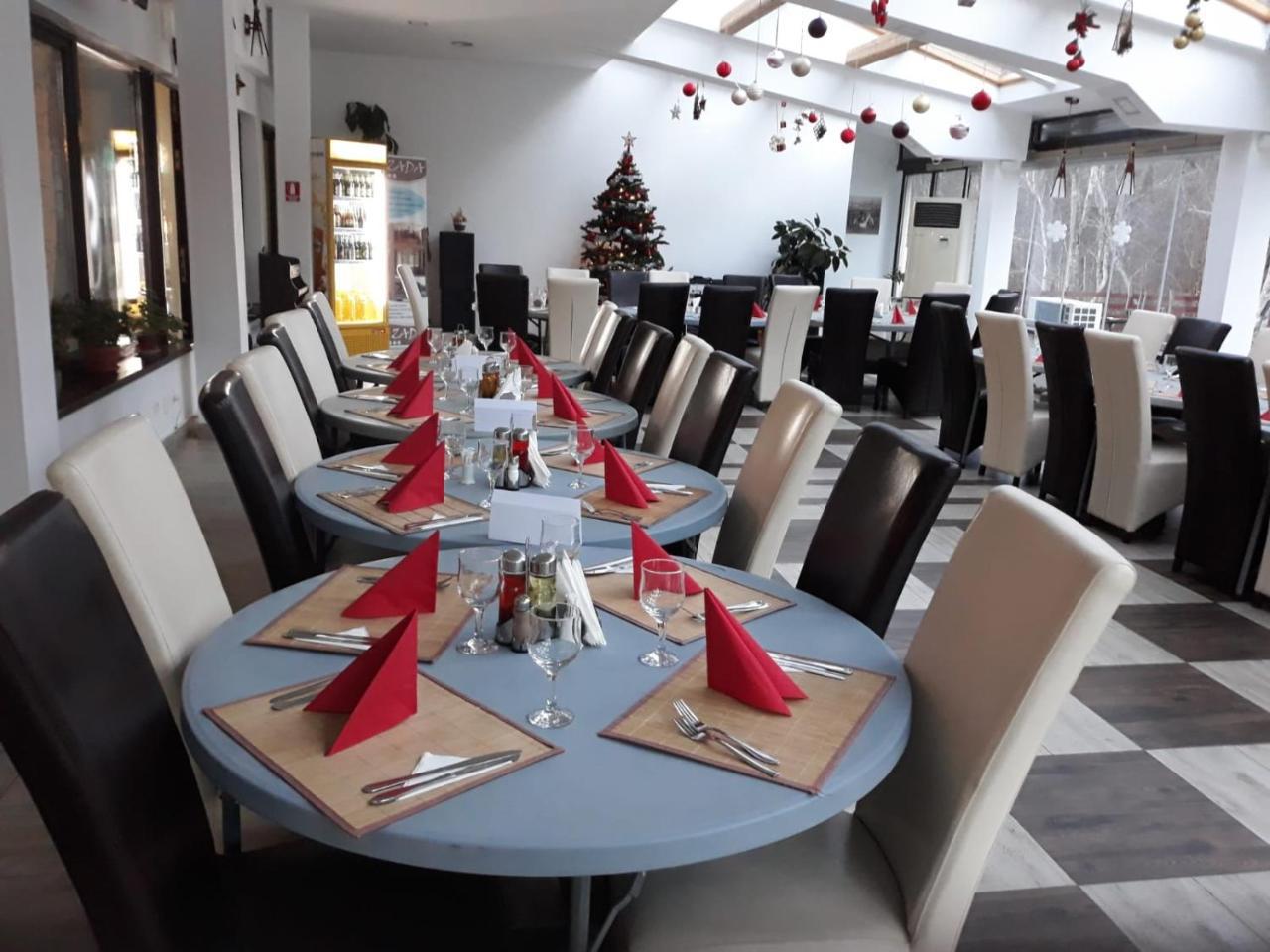 Hotel Zada Predeal Esterno foto