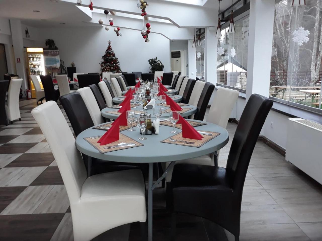 Hotel Zada Predeal Esterno foto