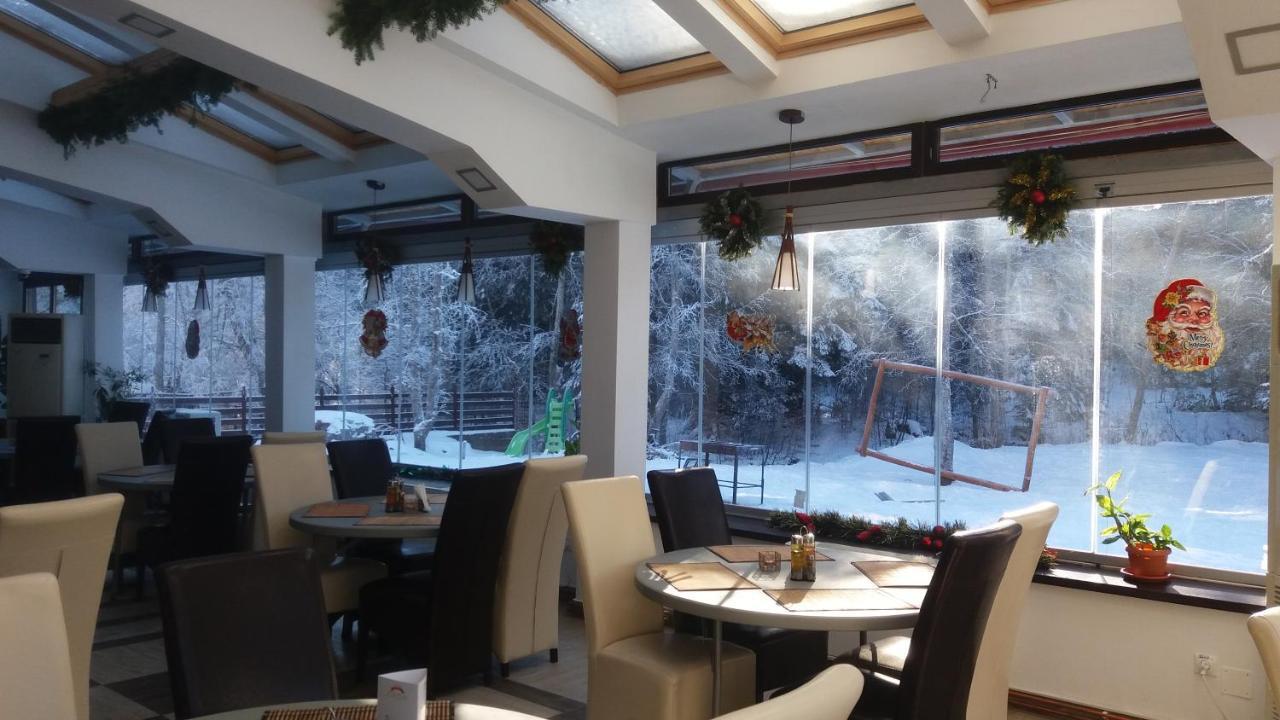 Hotel Zada Predeal Esterno foto